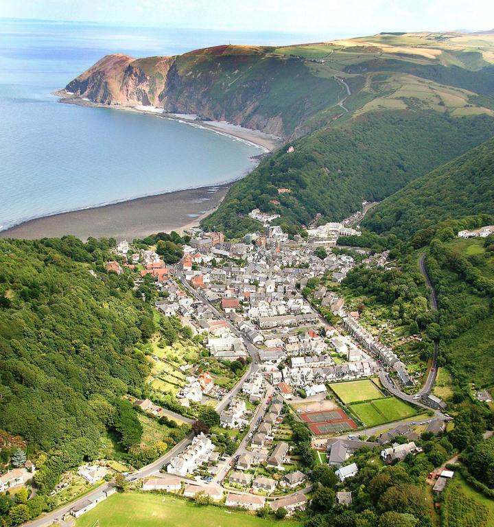 The Crown Hotel Lynton Exteriör bild